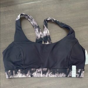 Black and Gray Women's Sports Bra